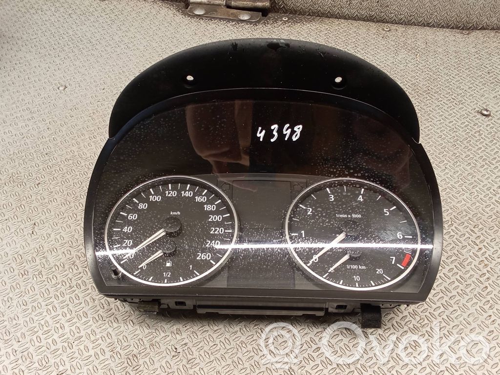 BMW 3 E90 E91 Speedometer (instrument cluster) 