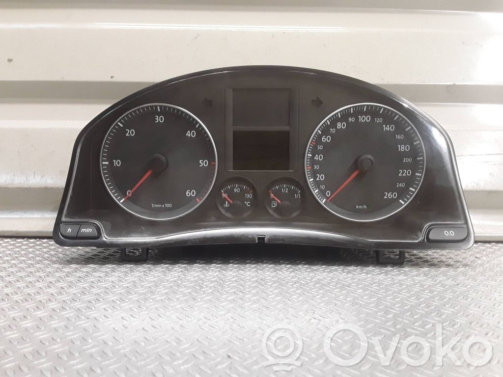 Speedometer (instrument cluster)   1K0920864B