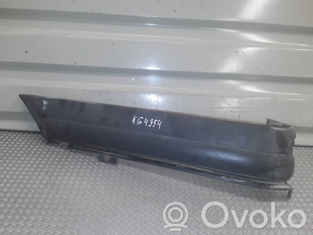 Ford Transit Moldura de la esquina del parachoques trasero 