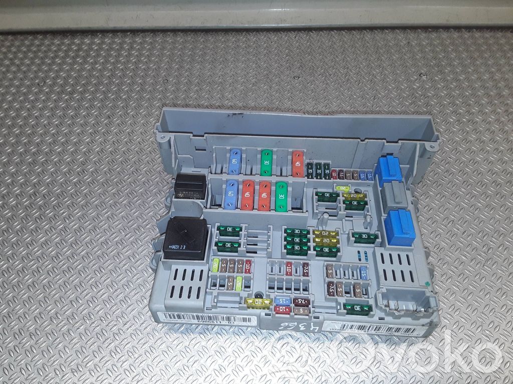 Fuse module   6906611