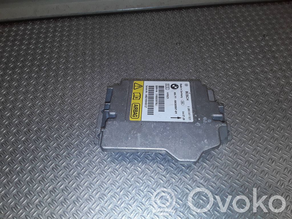 BMW 1 E81 E87 Airbag control unit/module 