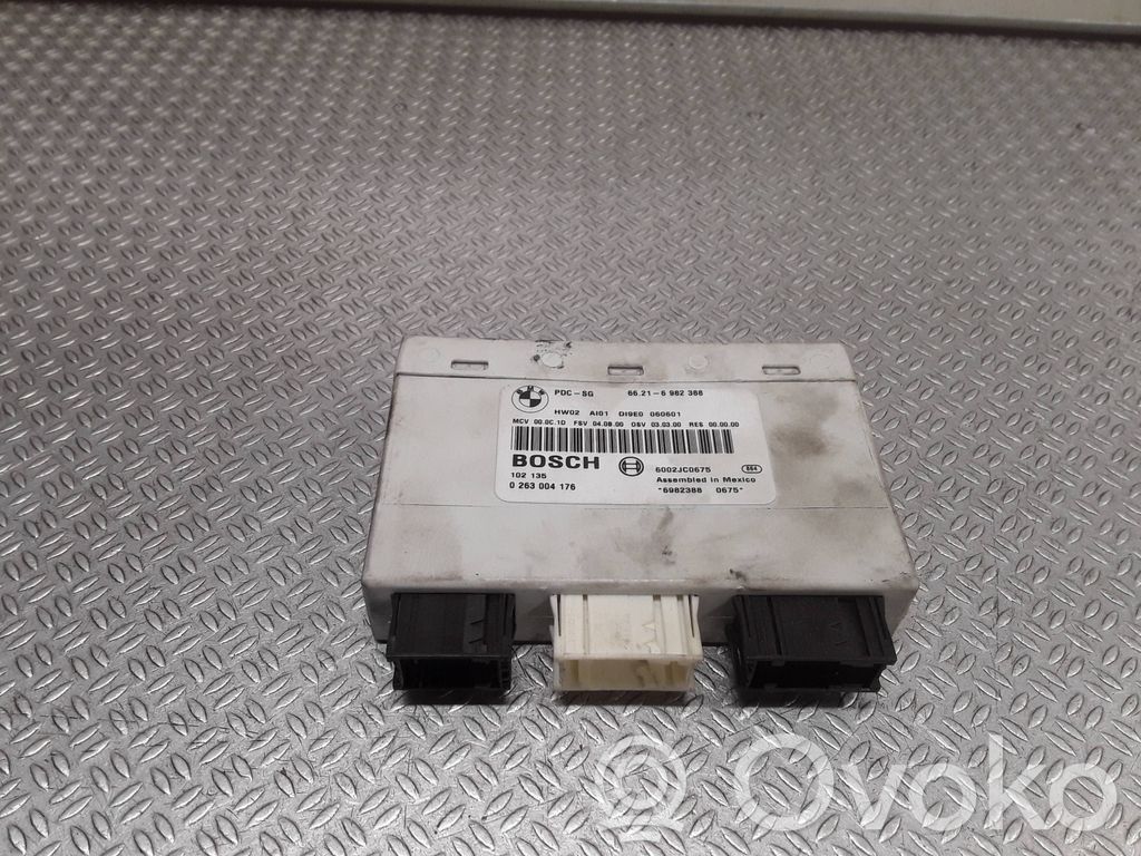 Parking PDC control unit/module   6982388,0263004176