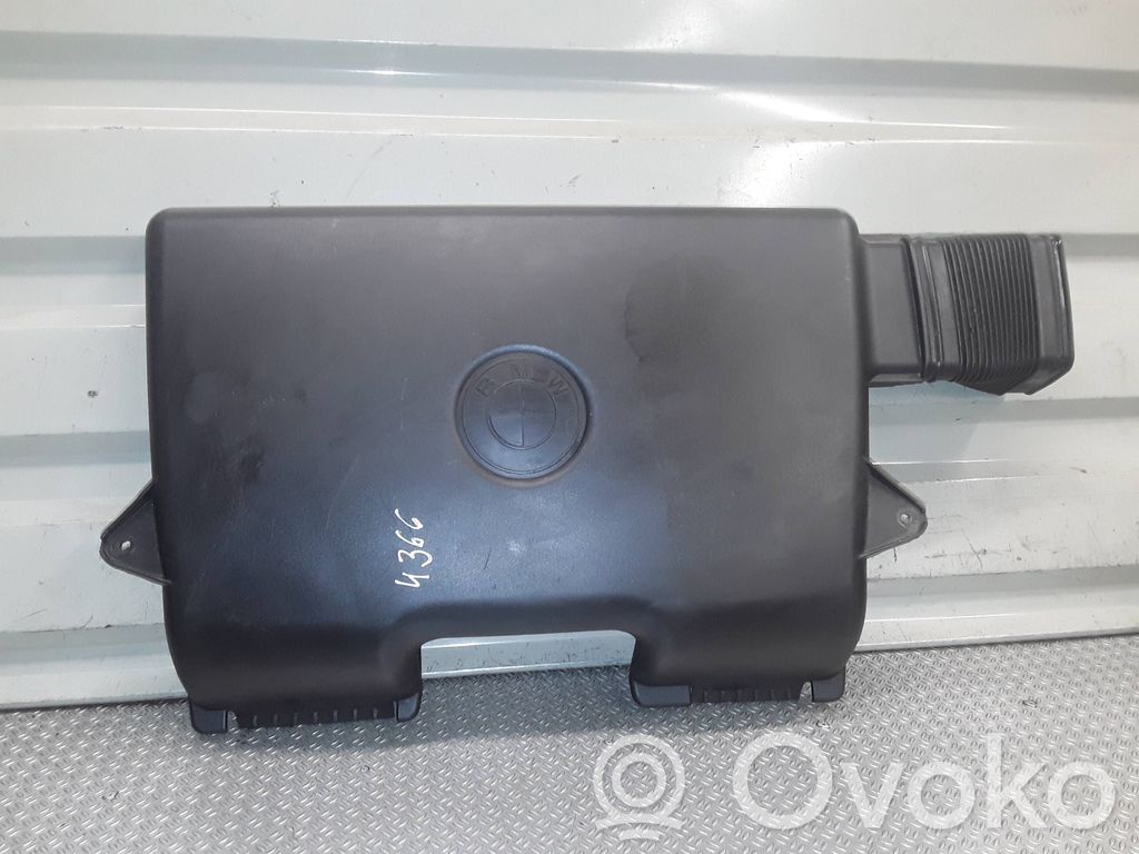 BMW 1 E81 E87 Air intake duct part 