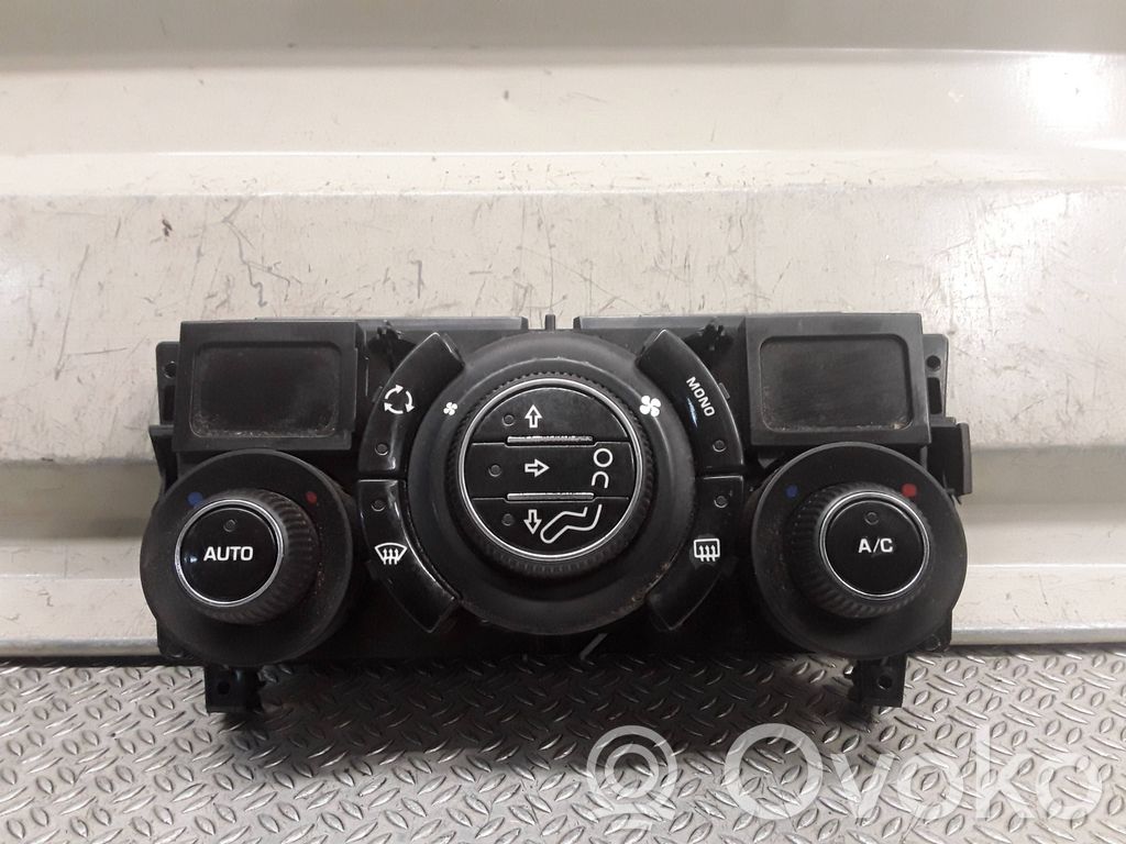 Citroen C3 Picasso Panel klimatyzacji 