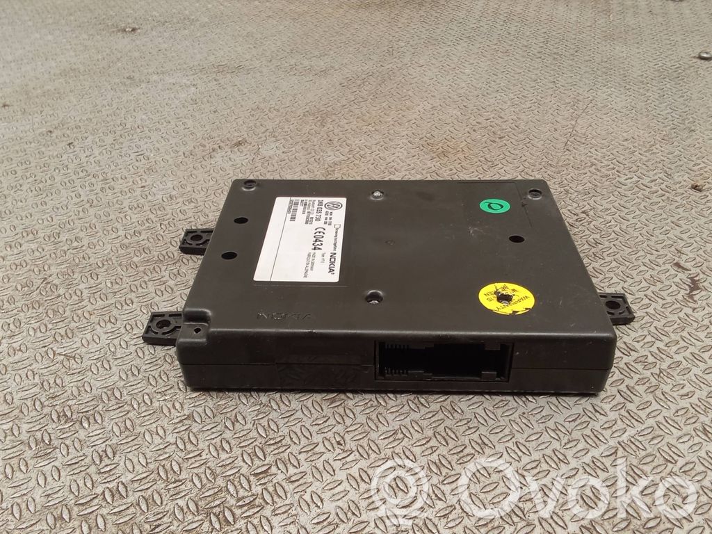 Bluetooth control unit module   1K8035730