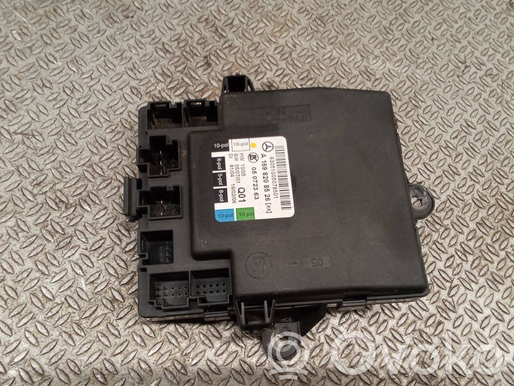 Unidad de control/módulo de la puerta   A1698208526