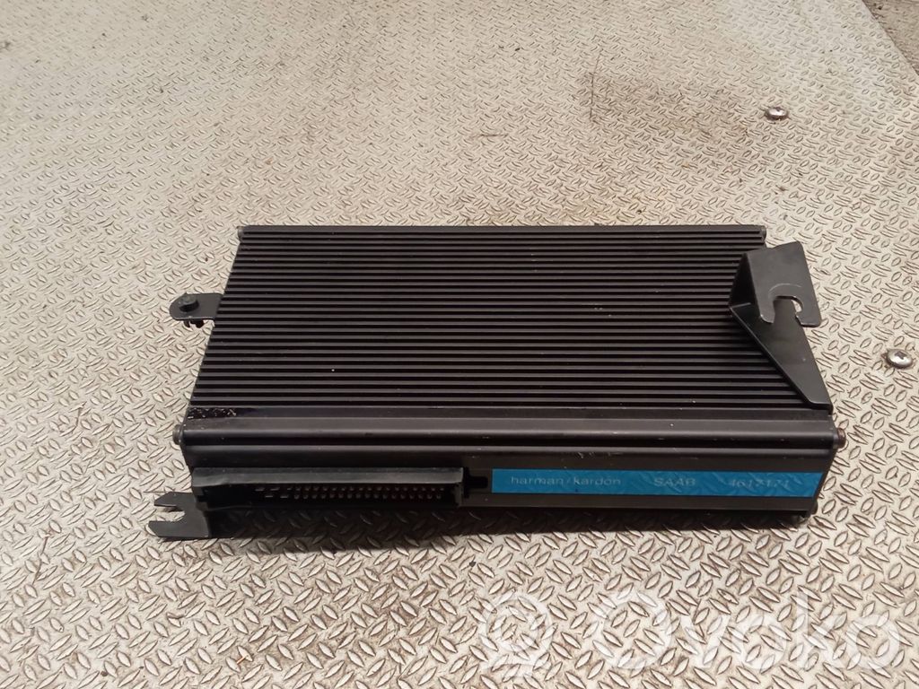 Saab 9-5 Garso stiprintuvas 