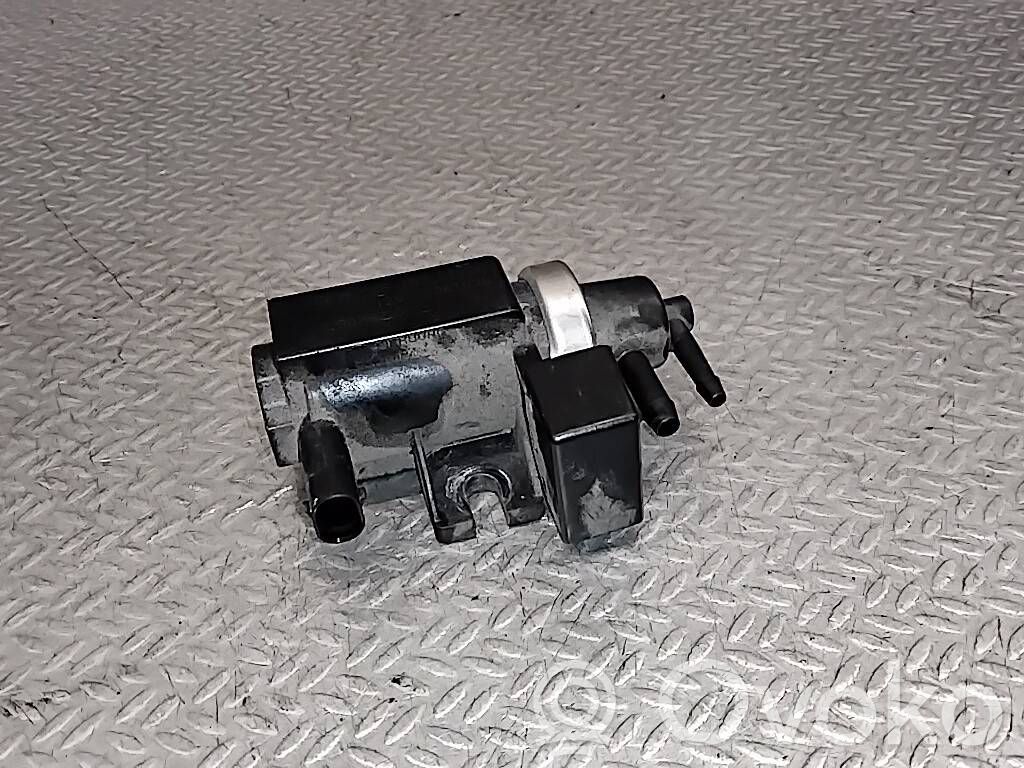 Mercedes-Benz B W245 Solenoid supapă turbosuflantă 