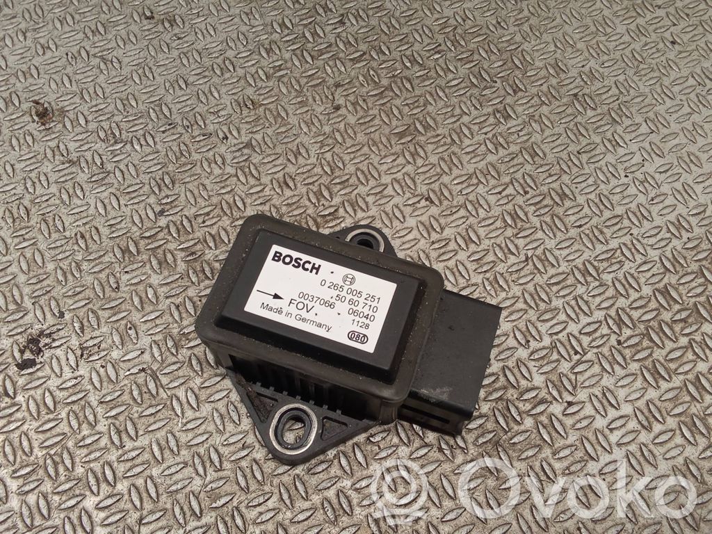 ESP acceleration yaw rate sensor   5060710,0265005251,0037066