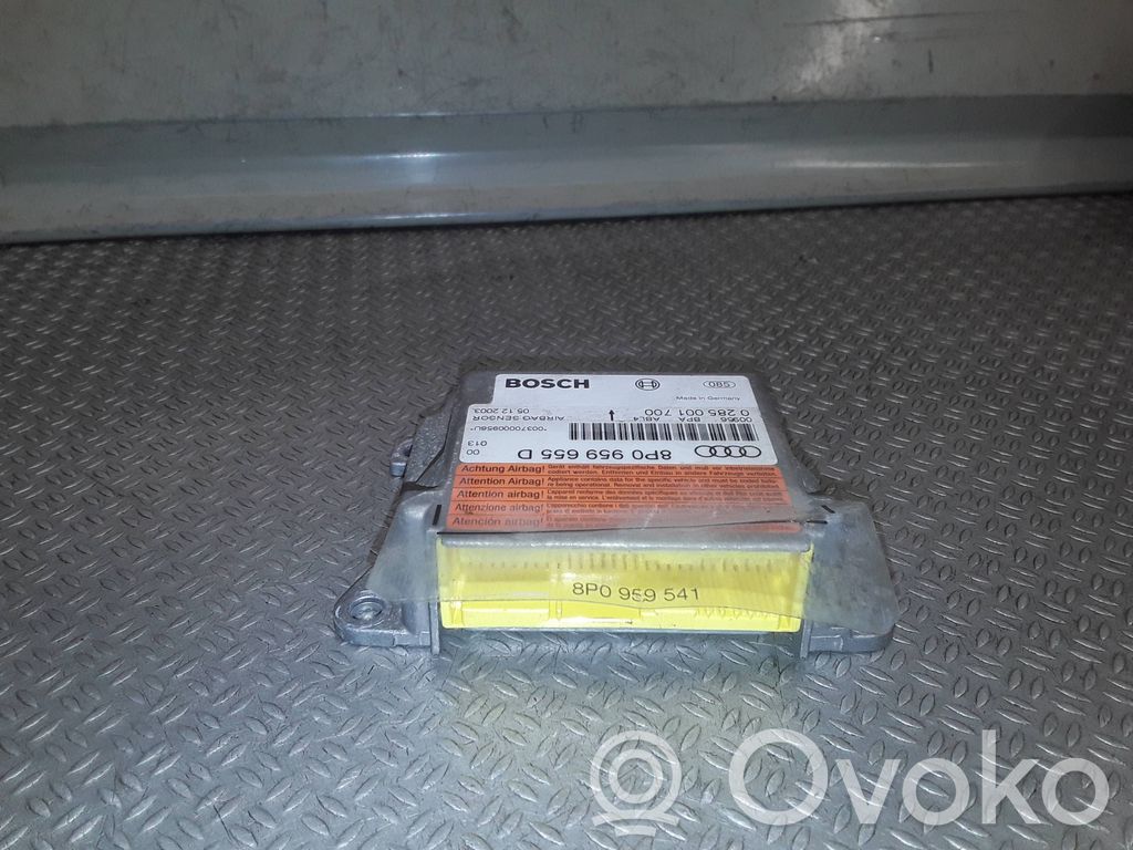 Module de contrôle airbag   8P0959655D,0285001700