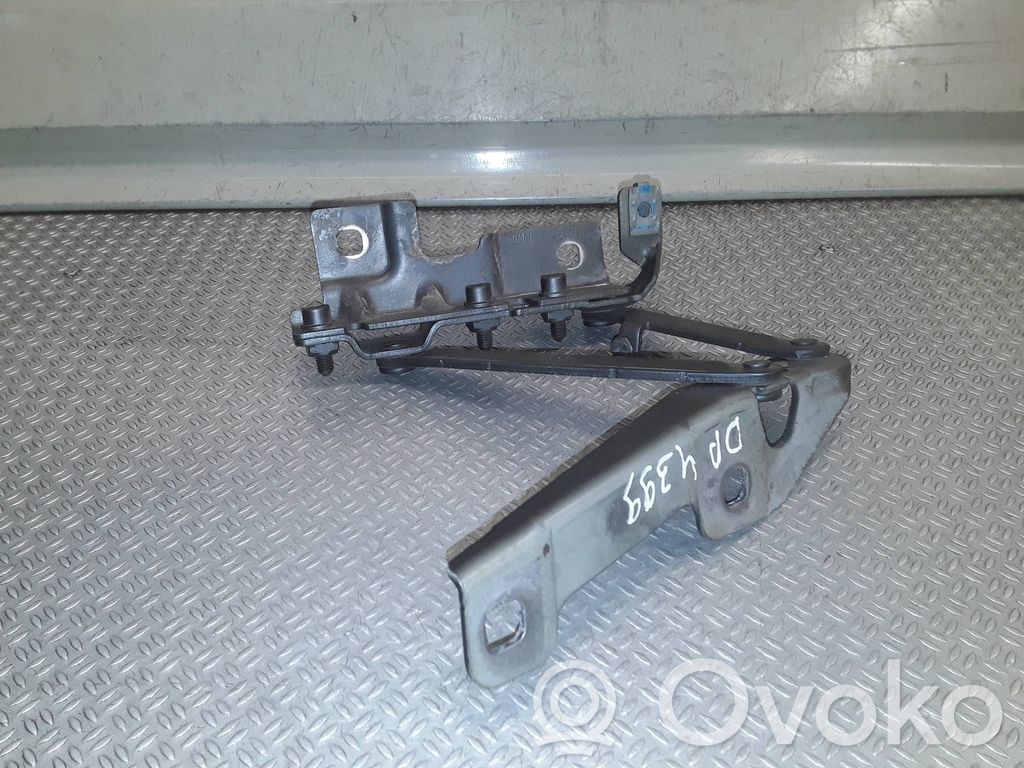 Engine bonnet/hood hinges   13248766