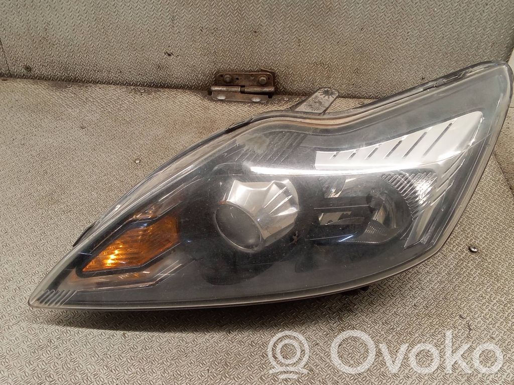 Ford Focus Headlight/headlamp 