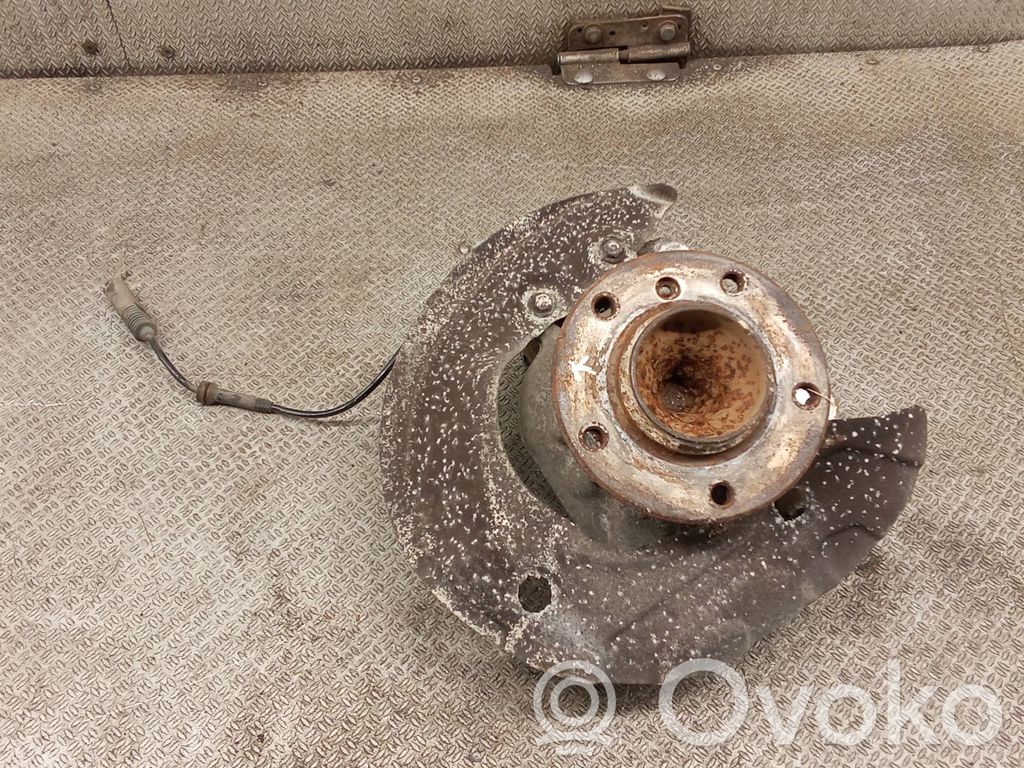 Achsschenkel vorne   6764443