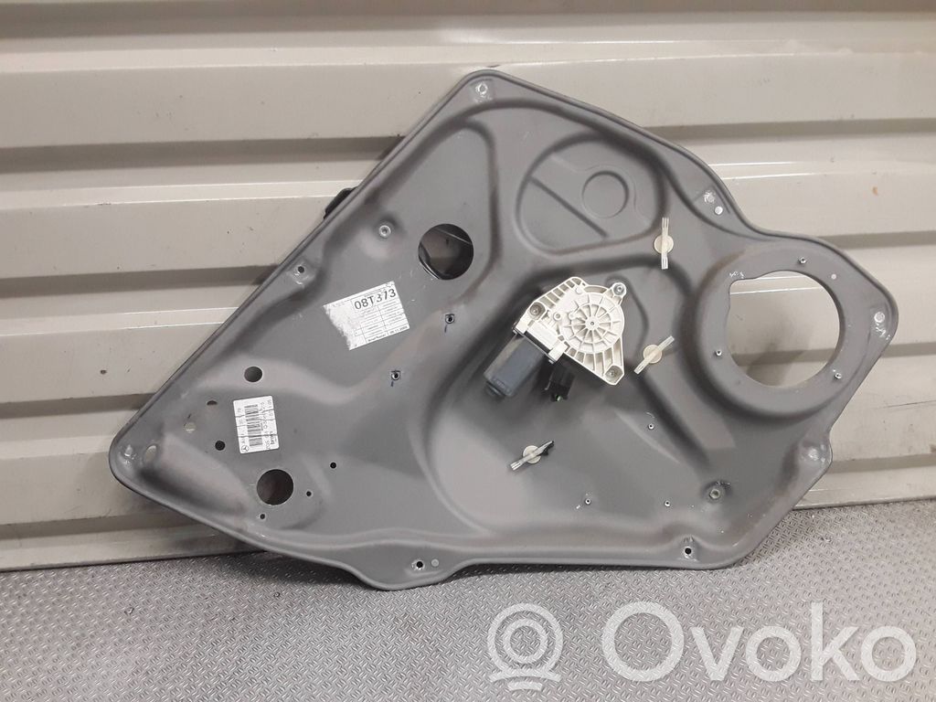 Macara geam ușă spate cu motor   A1697301579
