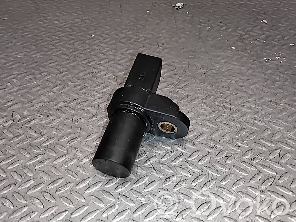 BMW 1 E81 E87 Camshaft position sensor 