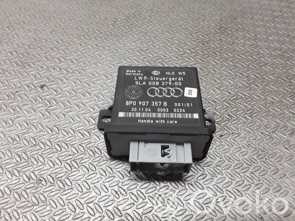 Light module LCM   5LA00837900,8P0907357B