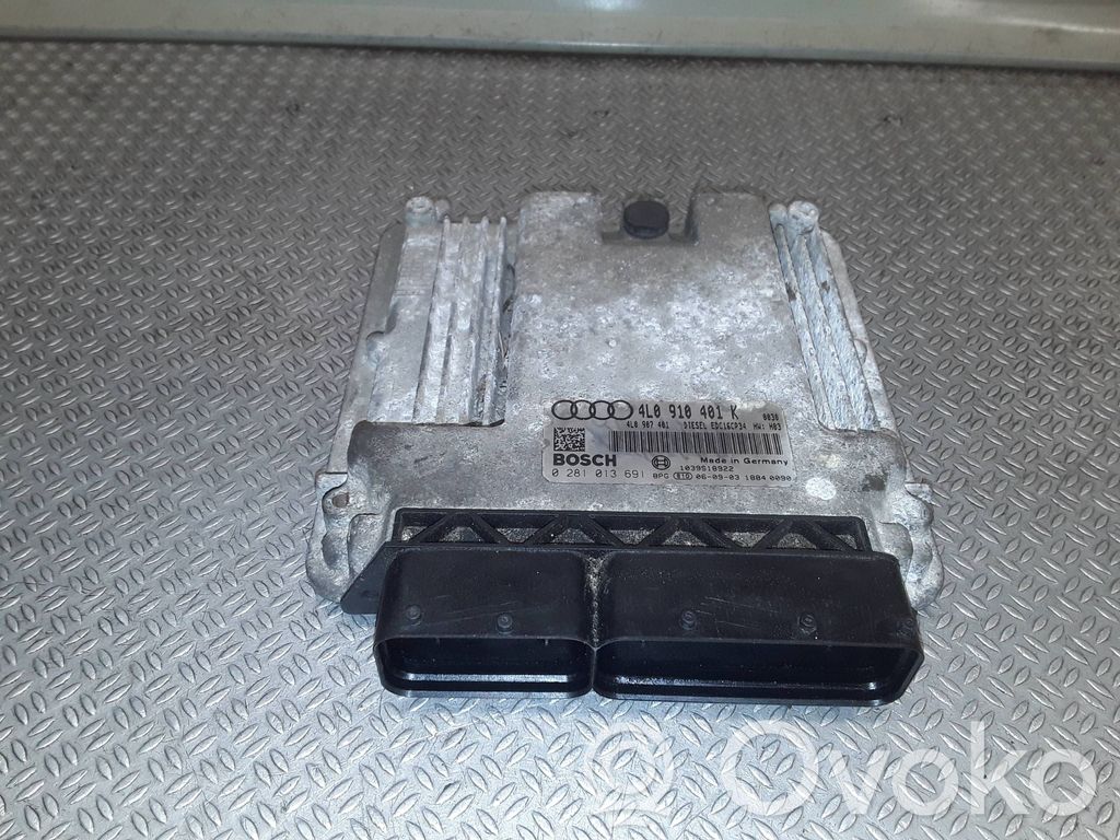Audi Q7 4L Engine control unit/module 