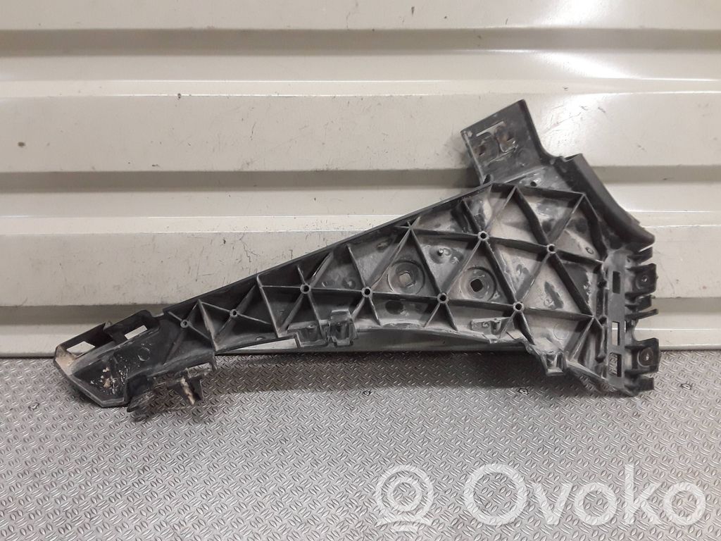 Front bumper mounting bracket   4L0807283