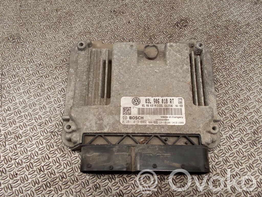 Skoda Superb B6 (3T) Engine control unit/module 
