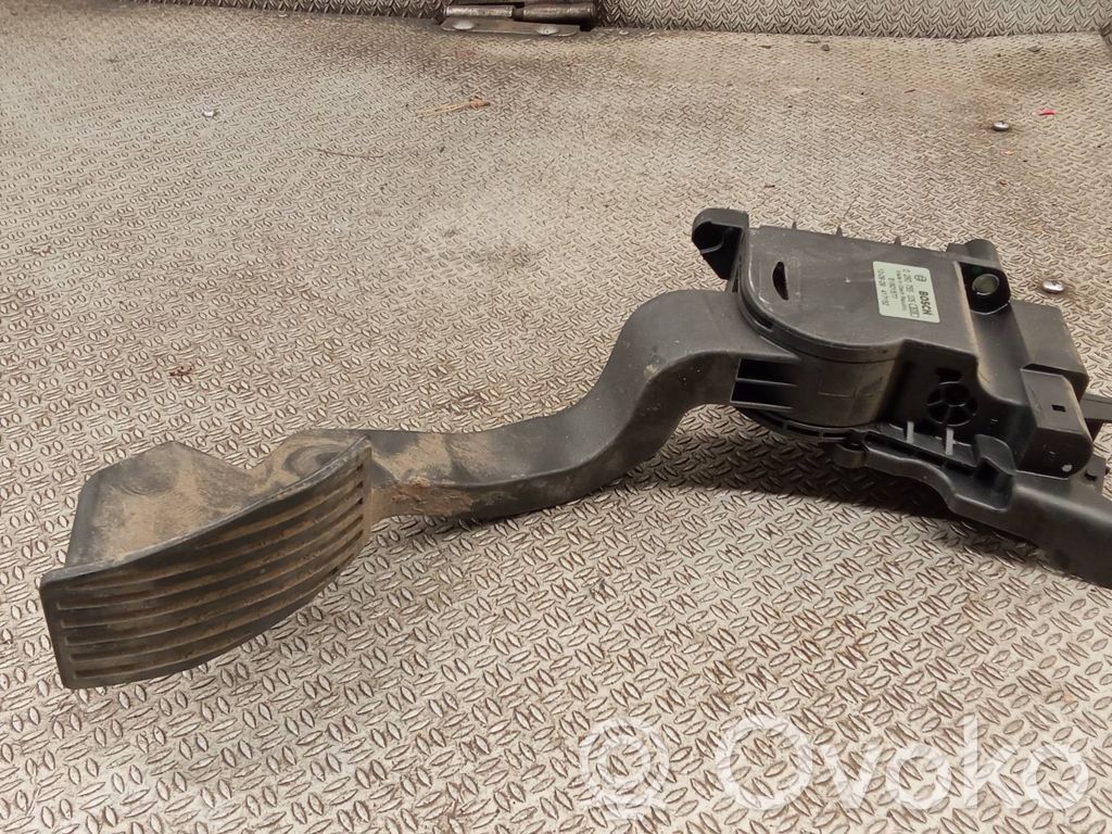 Accelerator throttle pedal   51801577,0280755105