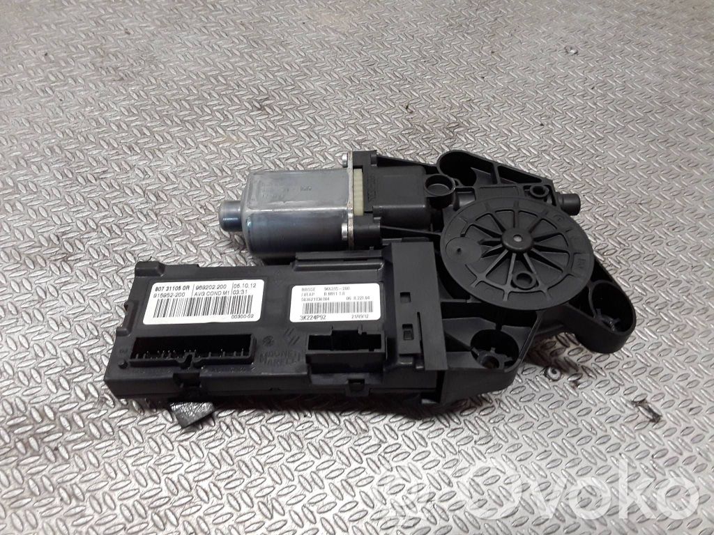 Silnik regulatora szyby drzwi przednich   969202200,915952200