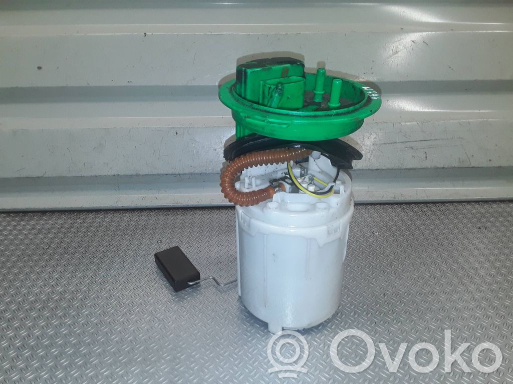 Audi A3 S3 8P Bomba interna de combustible 