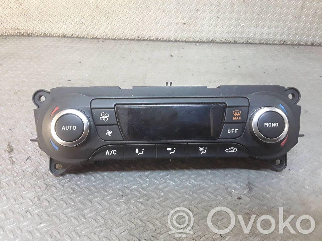 Climate control unit   BM2T18C612HC