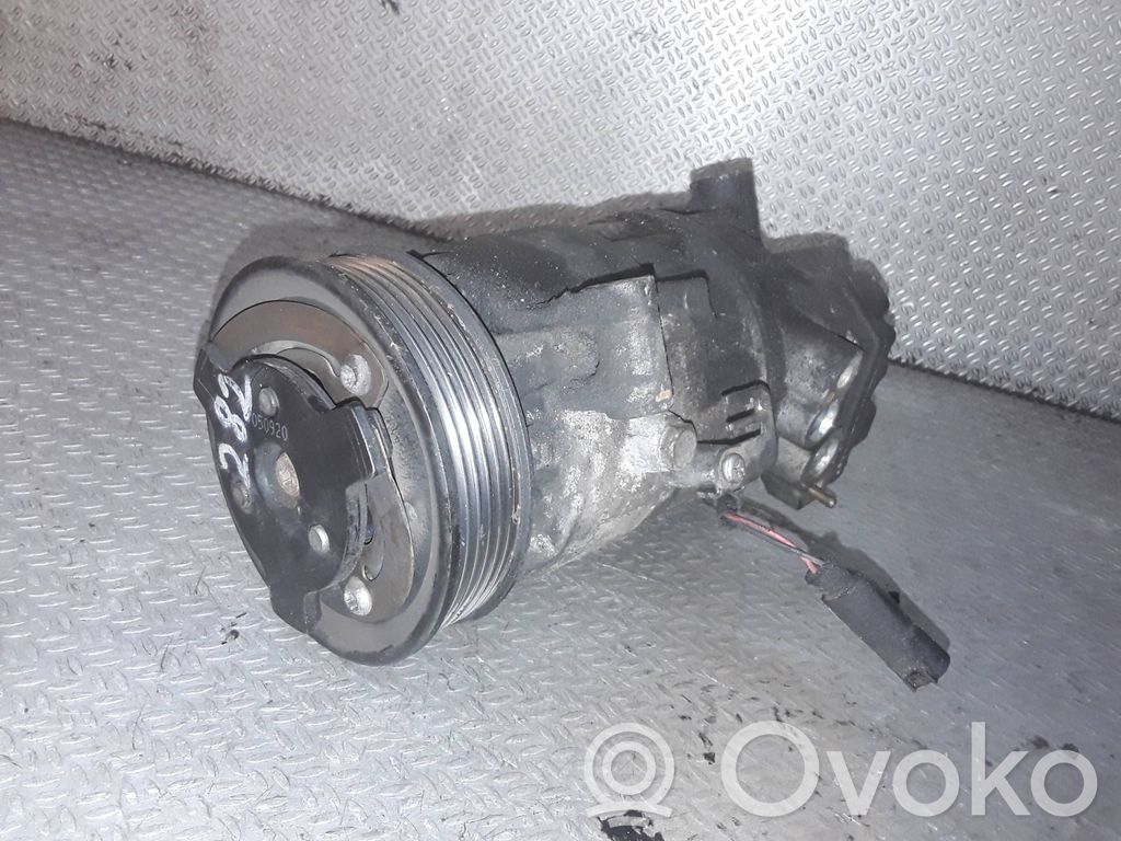 BMW 1 E81 E87 Air conditioning (A/C) compressor (pump) 