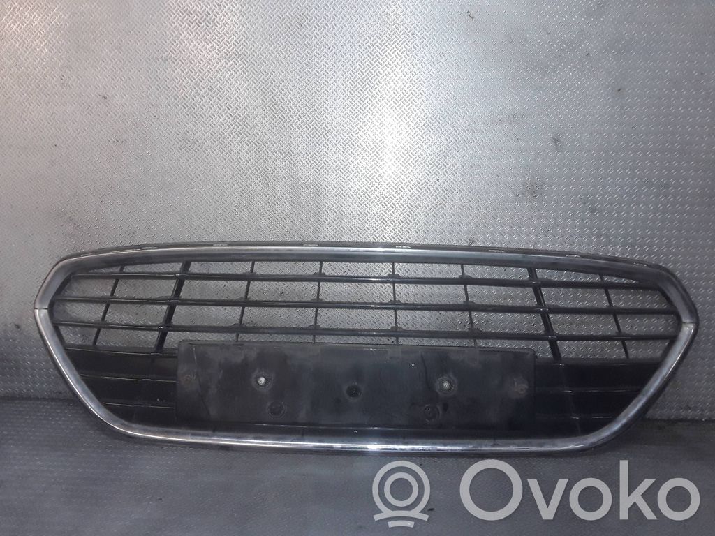 Ford Mondeo MK IV Etupuskurin alempi jäähdytinsäleikkö 