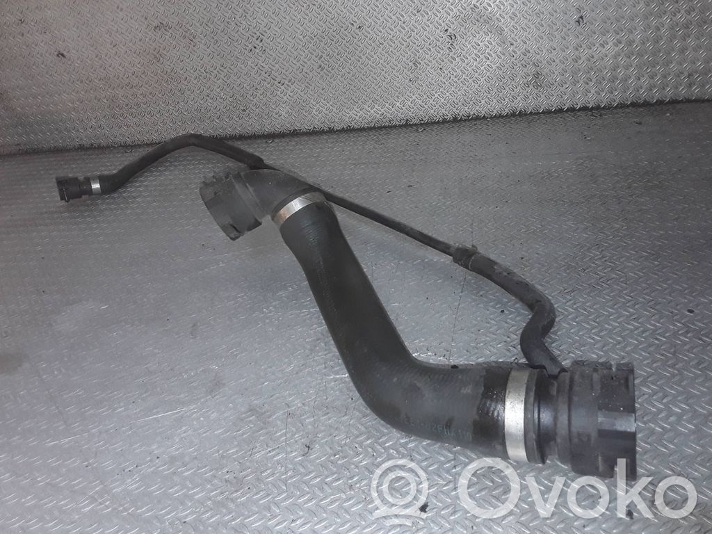 BMW 1 E81 E87 Conductă/furtun lichid de răcire motor 