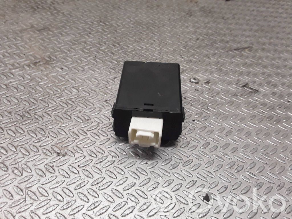 Mazda 6 Beraktės sistemos KESSY (keyless) valdymo blokas/ modulis 
