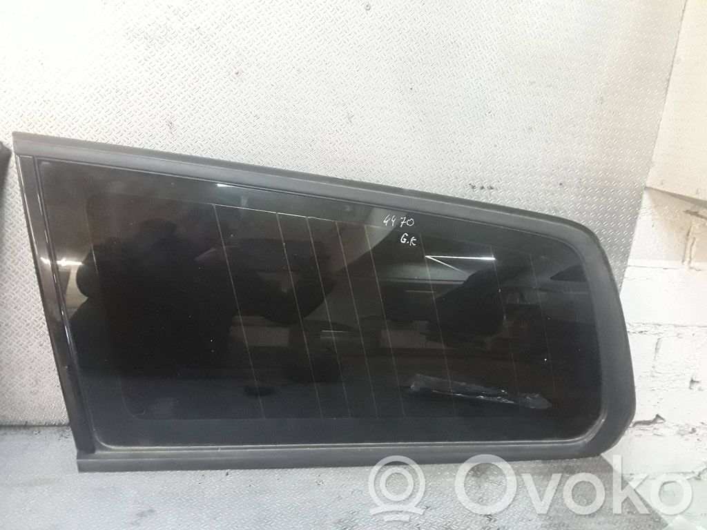 Vidrio lateral trasero