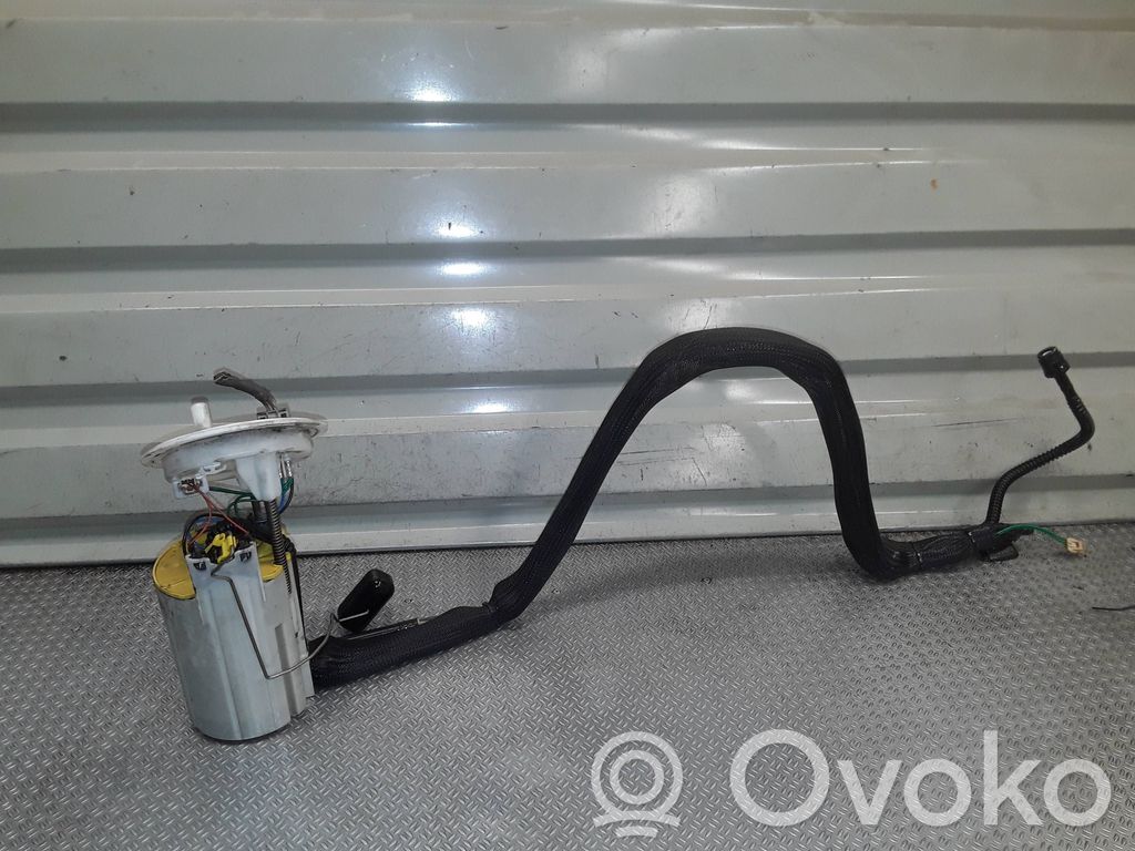 BMW 5 E60 E61 Pompă combustibil în rezervor 