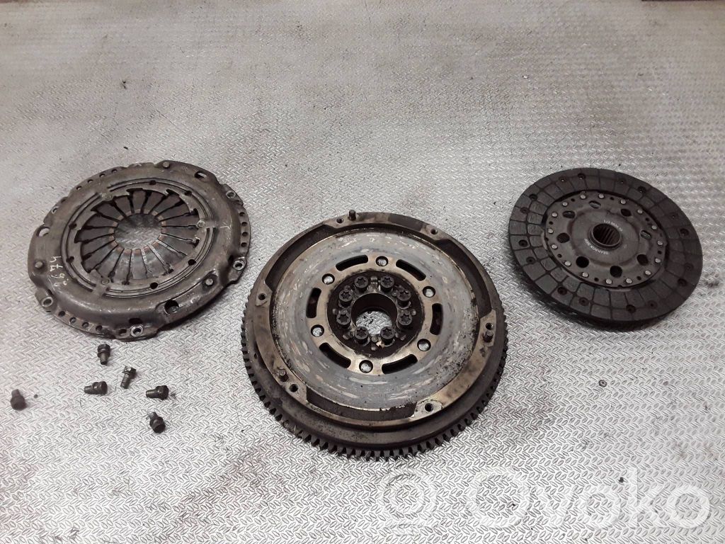 Toyota Avensis T250 Kit ambreiaj 