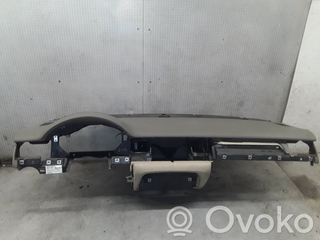 Audi A8 S8 D3 4E Tableau de bord 