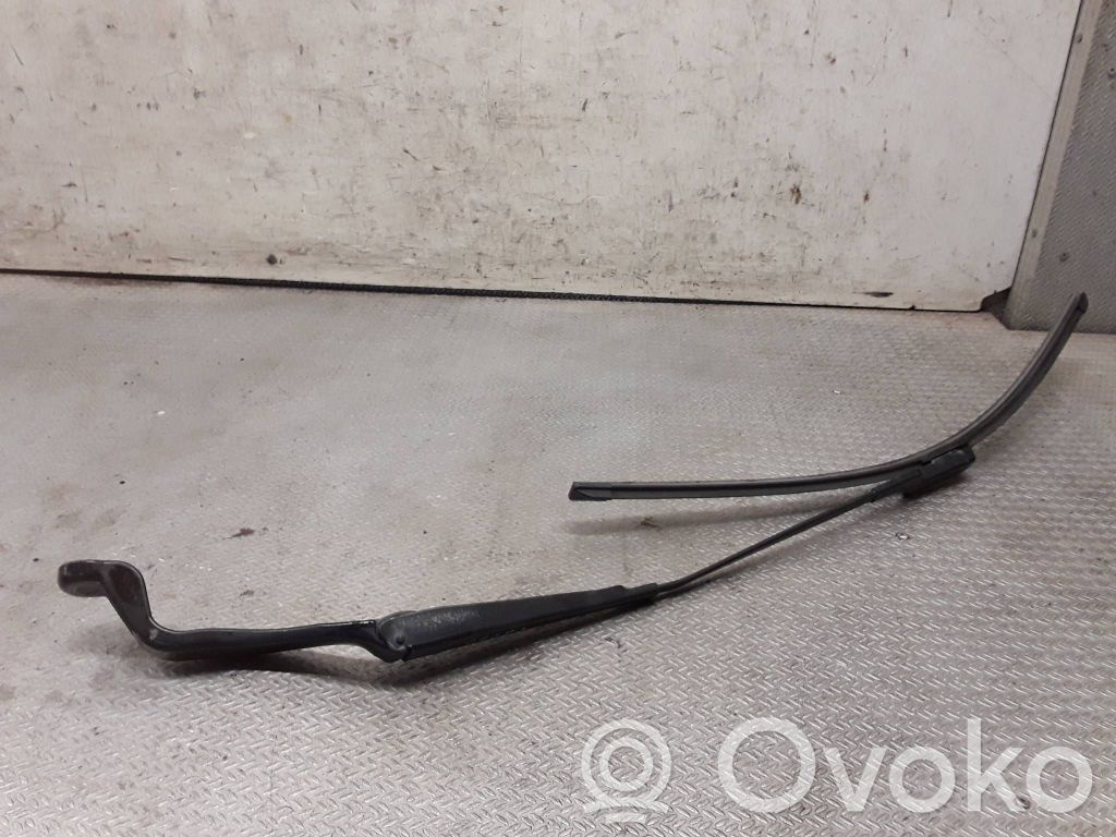 Windshield/front glass wiper blade   6M2117526CF