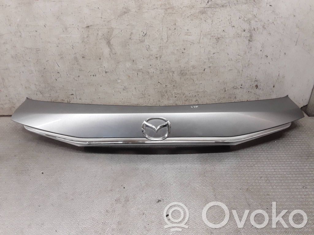 Mazda 6 Tailgate trim 