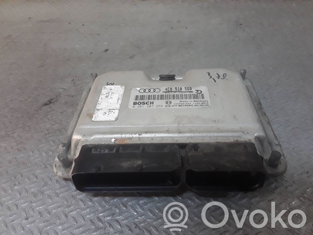 Блок управления двигателя   4E0910560,0261207256