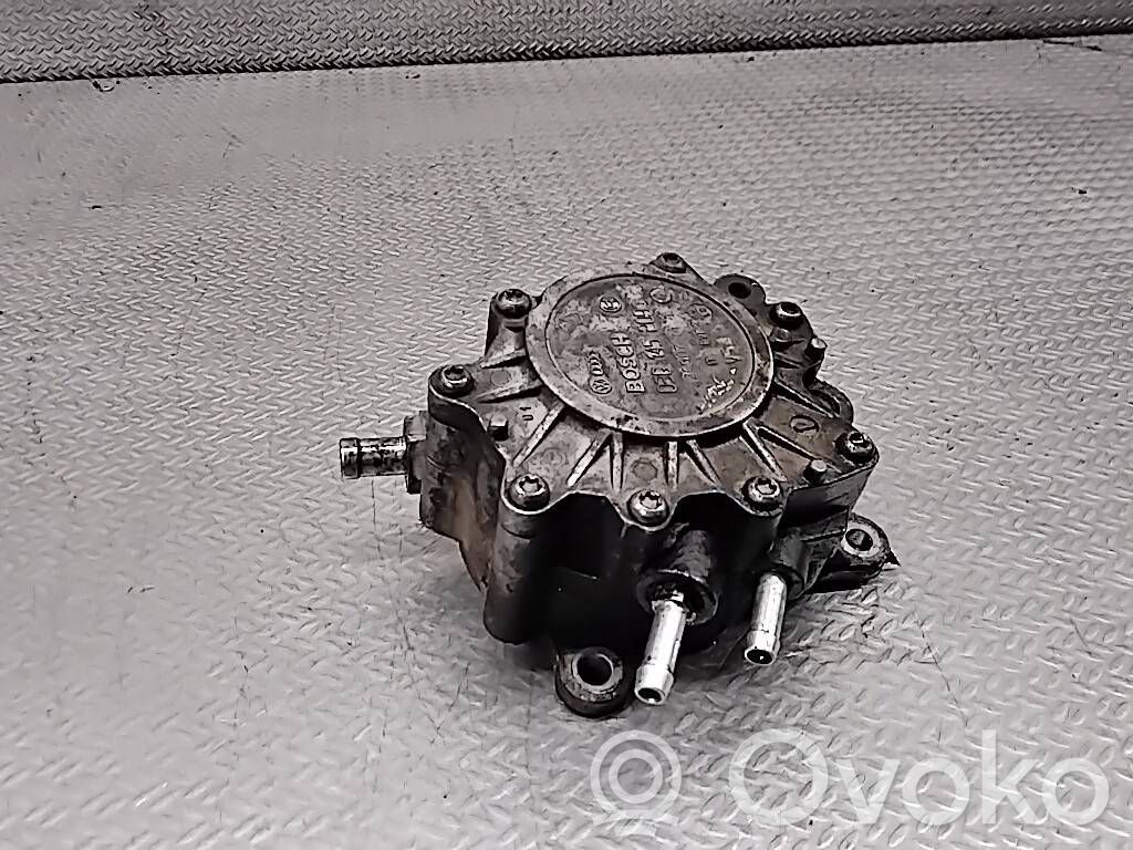 Volkswagen PASSAT B6 Pompa podciśnienia / Vacum 