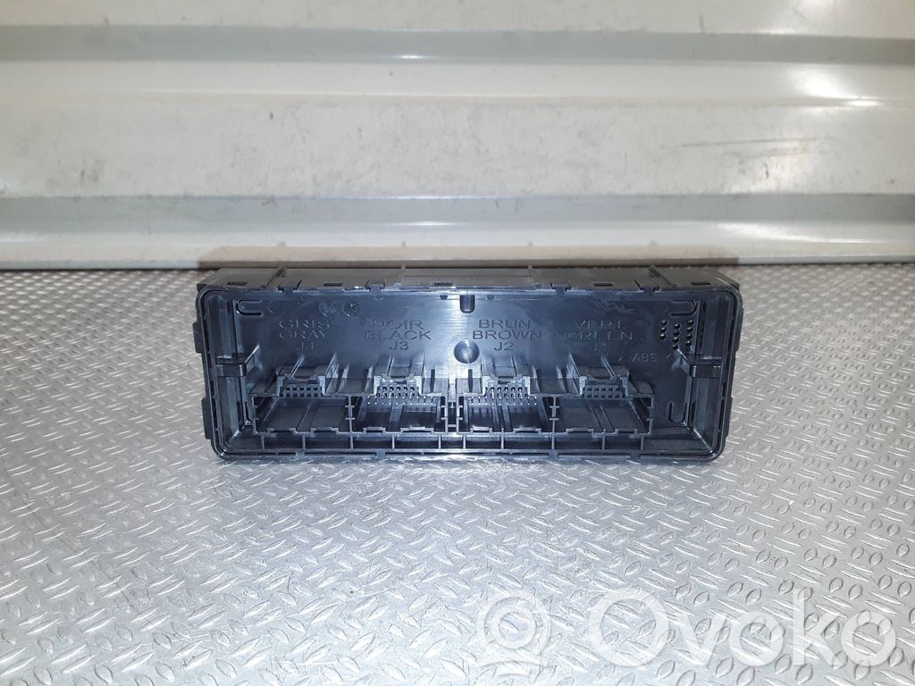 Other control units/modules   13586181