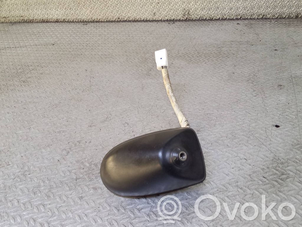 GPS-pystyantenni   V307517C
