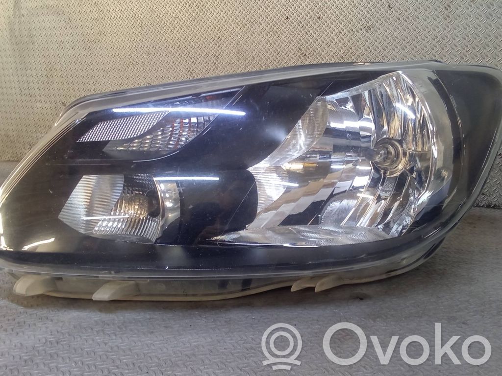 Volkswagen Caddy Scheinwerfer 