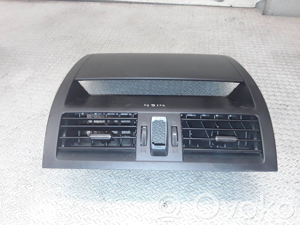 Mazda 6 Centrinės oro grotelės 
