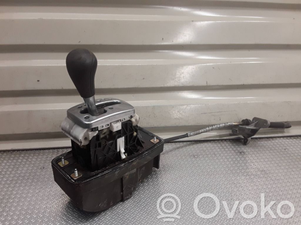 Selector caja de cambios   8E1713111R
