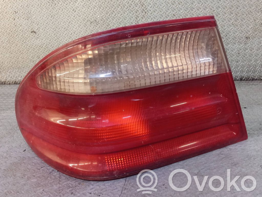 Mercedes-Benz E W210 Takavalot 