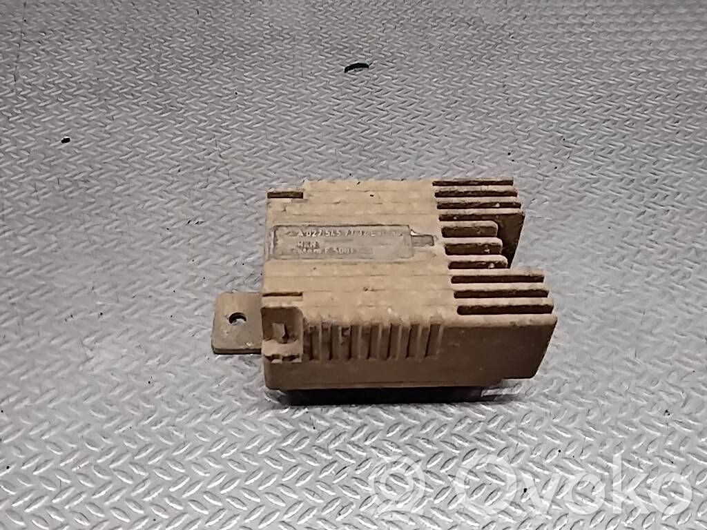 Mercedes-Benz E W210 Module de commande de ventilateur 