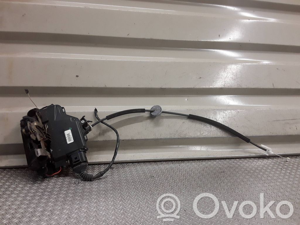 Front door lock   3D1837016