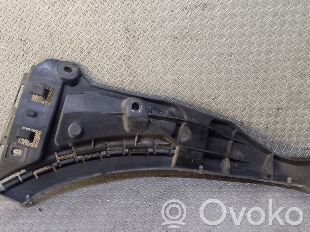 Front bumper mounting bracket   08620563