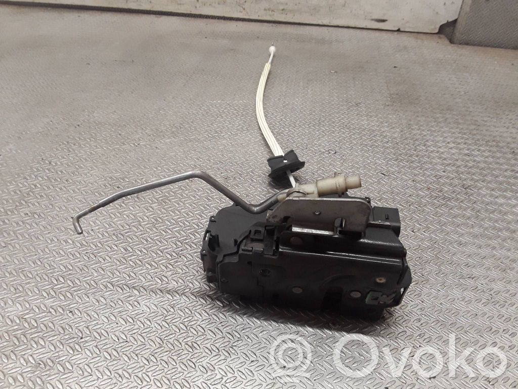 Audi A2 Priekinė durų spyna 