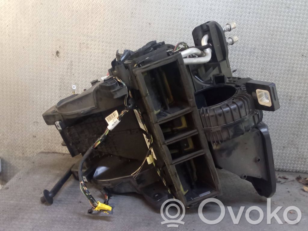 Interior heater climate box assembly   9671485880